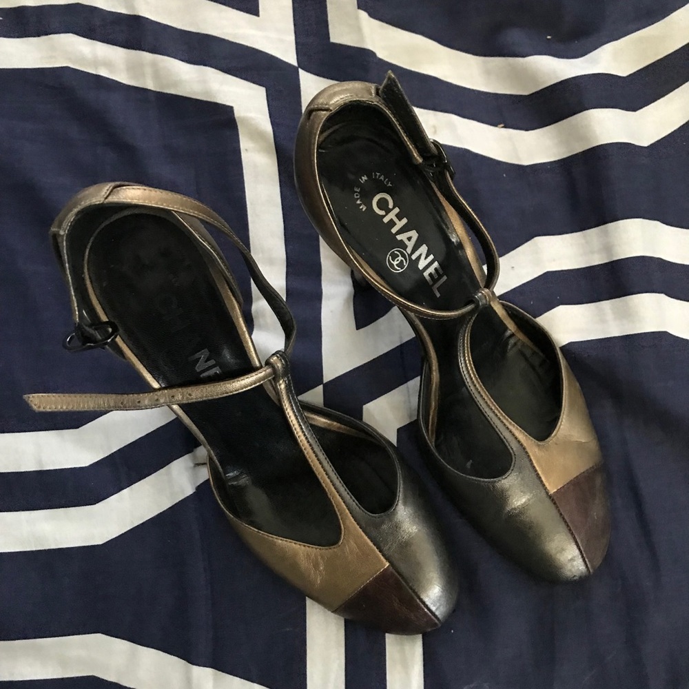 Women's Chanel heels